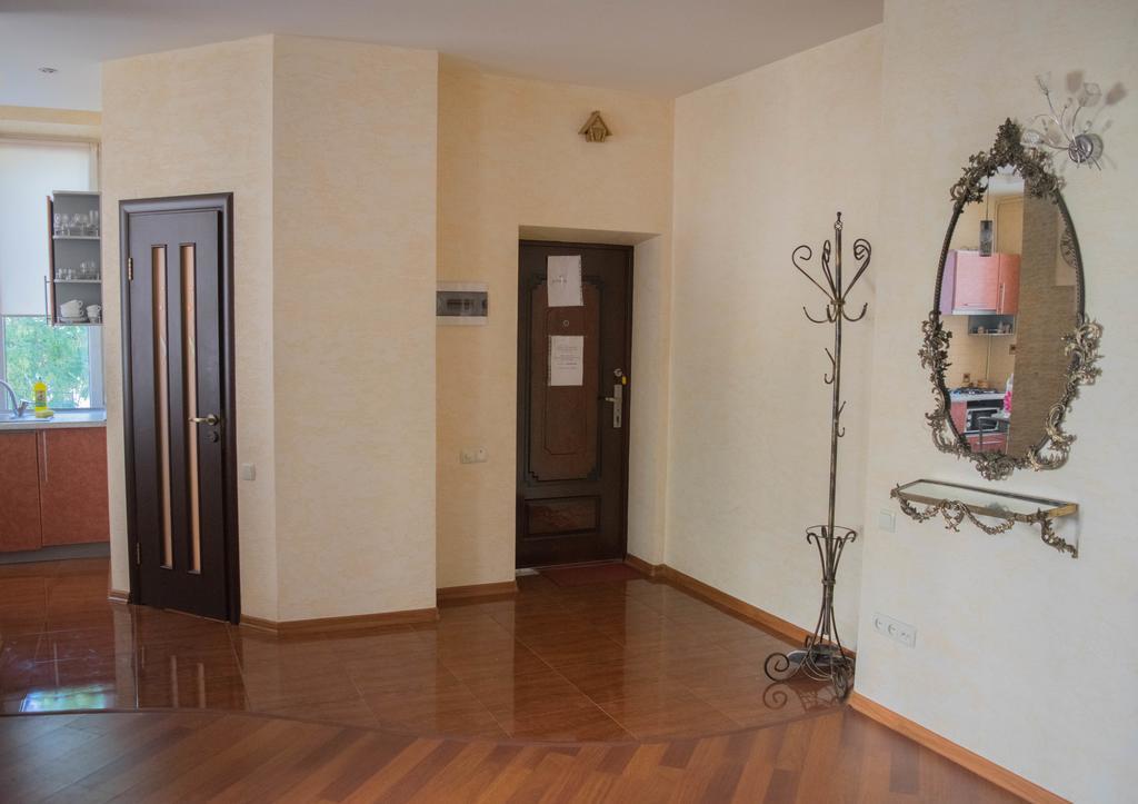 Светлая Квартира Apartamento Odesa Exterior foto